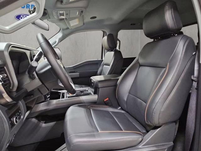 2026 Avalanche Ford Super Duty F-250 SRW Lariat 4X4 Truck