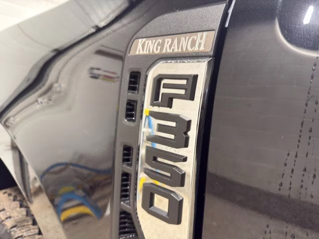 2026 Agate Black Metallic Ford Super Duty F-350 SRW King Ranch 4X4 Truck