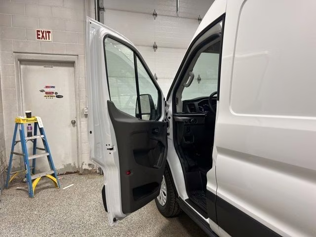 2025 Oxford White Ford E-Transit-350 Base RWD Van