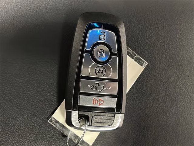 2025 Agate Black Metallic Ford F-150 Raptor 37 Package 4X4 Truck