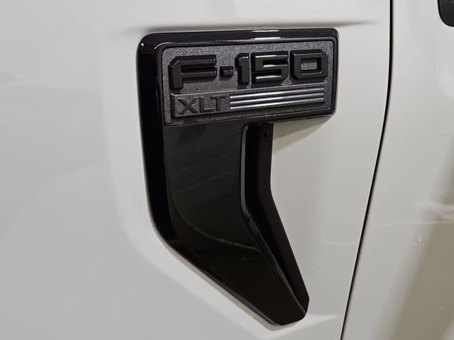 2026 Avalanche Ford F-150 XLT Black Appearance 4X4 Truck