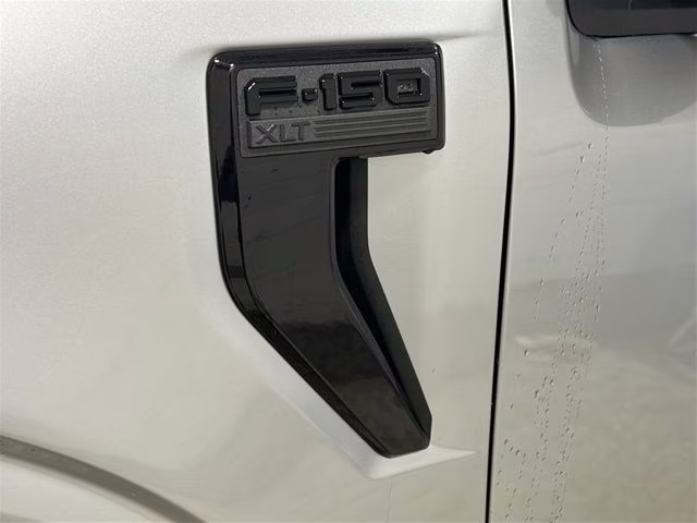 2026 Carbonized Gray Metallic Ford F-150 XLT Black Appearance Plus 4X4 Truck