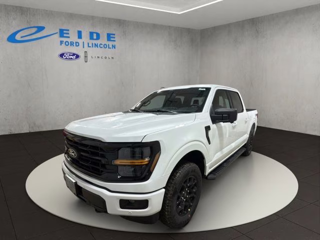 2026 Oxford White Ford F-150 XLT Black Appearance 4X4 Truck