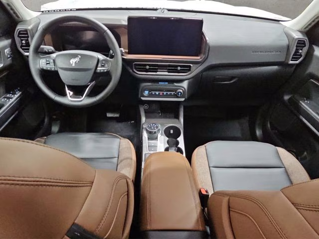 2025 Oxford White Ford Bronco Sport Outer Banks 4X4 SUV