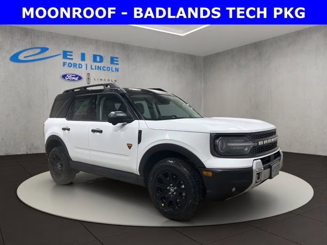 2025 Oxford White Ford Bronco Sport Badlands 4X4 SUV
