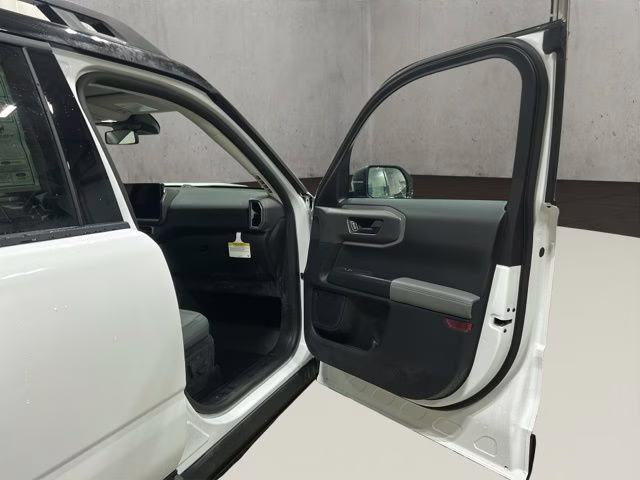 2025 Oxford White Ford Bronco Sport Badlands 4X4 SUV