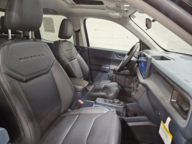 2025 Shadow Black Ford Maverick Lariat AWD Truck