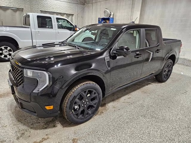 2025 Shadow Black Ford Maverick Lariat AWD Truck