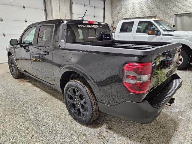 2025 Shadow Black Ford Maverick Lariat AWD Truck