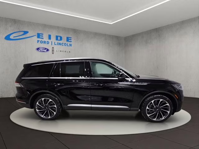 2026 Infinite Black Metallic Clearcoat Lincoln Aviator Reserve AWD SUV