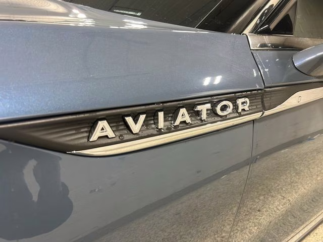 2026 Whisper Blue Metallic Clearcoat Lincoln Aviator Reserve AWD SUV