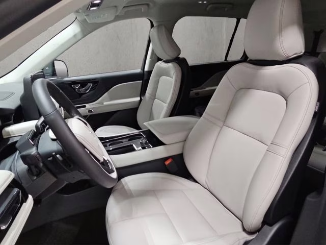 2026 Infinite Black Metallic Clearcoat Lincoln Aviator Reserve AWD SUV