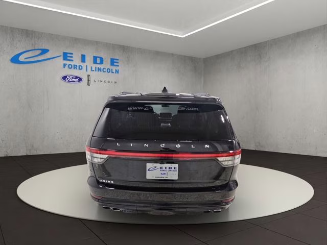 2026 Infinite Black Metallic Clearcoat Lincoln Aviator Reserve AWD SUV