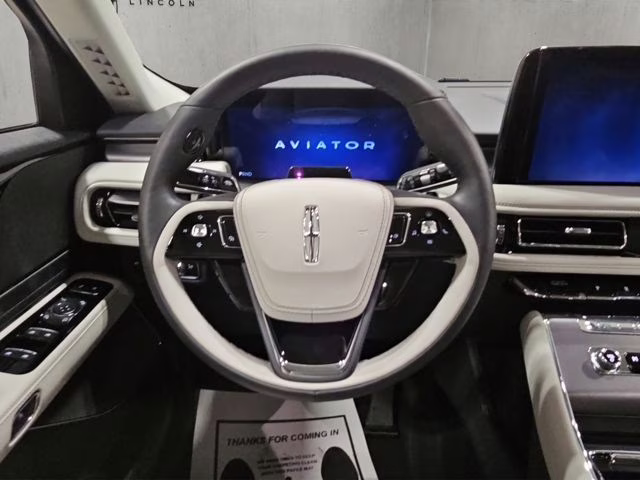 2026 Infinite Black Metallic Clearcoat Lincoln Aviator Reserve AWD SUV