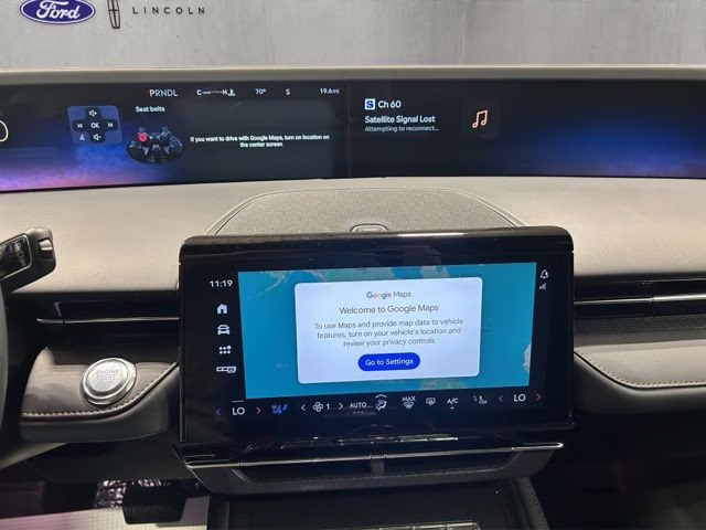 2025 Infinite Black Metallic Clearcoat Lincoln Nautilus Reserve AWD SUV