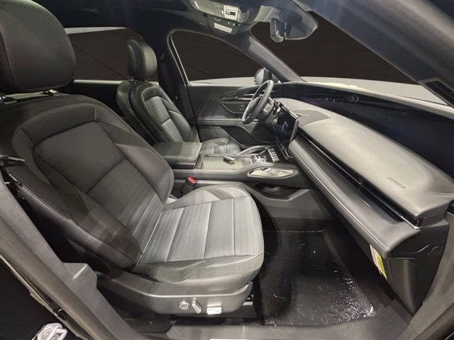 2025 Infinite Black Metallic Clearcoat Lincoln Nautilus Reserve AWD SUV