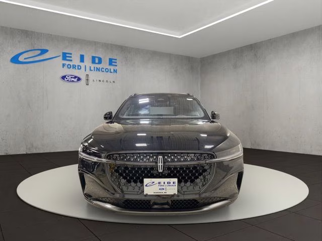 2025 Infinite Black Metallic Clearcoat Lincoln Nautilus Reserve AWD SUV