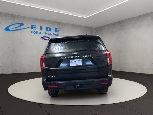 2026 Agate Black Metallic Ford Expedition Active 4X4 SUV