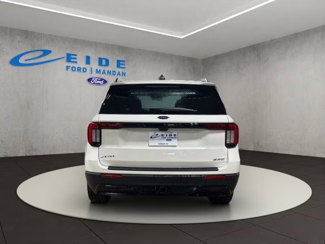 2026 Star White Metallic Tri-Coat Ford Explorer ST-Line 4X4 SUV