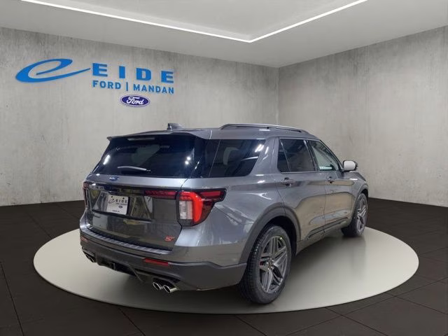2026 Carbonized Gray Metallic Ford Explorer ST 4X4 SUV