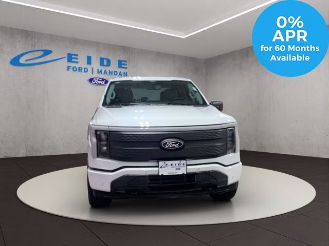 2025 Oxford White Ford F-150 Lightning Flash AWD Truck