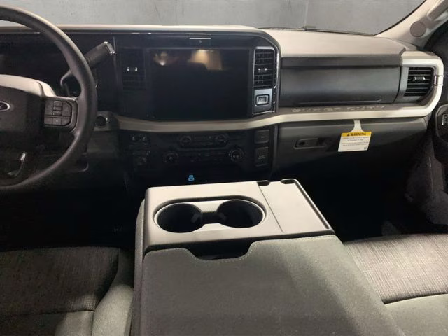 2026 Ford F-250 Super Duty XLT - Photo 11