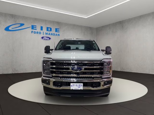 2026 Ford F-250 Super Duty XLT - Photo 8