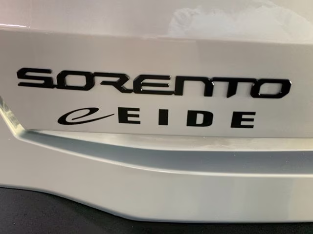 2026 Ivory Silver Kia Sorento X-Line EX AWD SUV