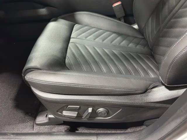 2026 Glacial White Pearl Kia Sorento X-Line SX Prestige AWD SUV