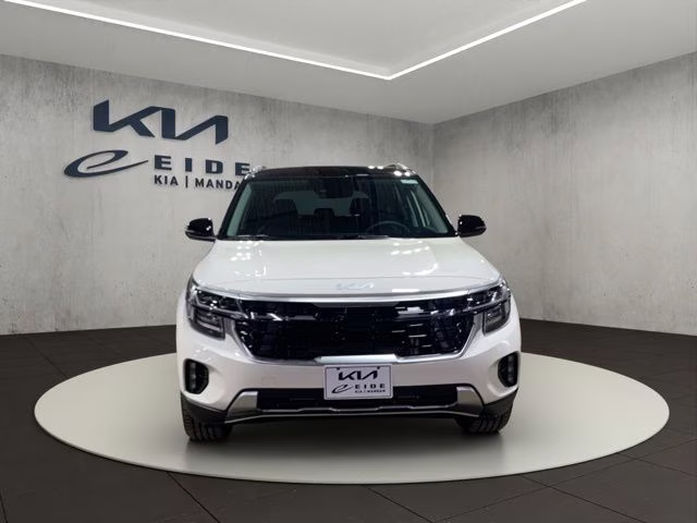 2026 Clear White/Black Roof Kia Seltos SX AWD SUV