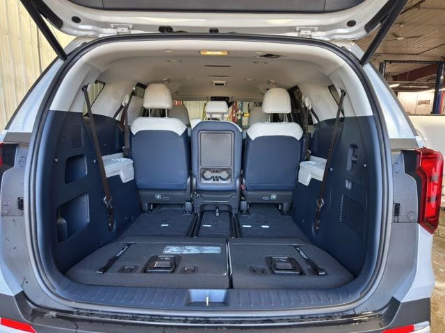 2026 Ceramic Silver Kia Carnival Hybrid EX FWD Van