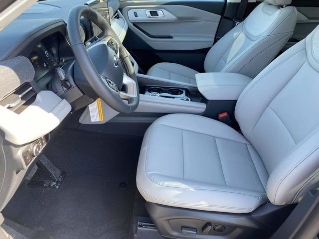 2026 Black Metallic Ford Explorer Active 4X4 SUV