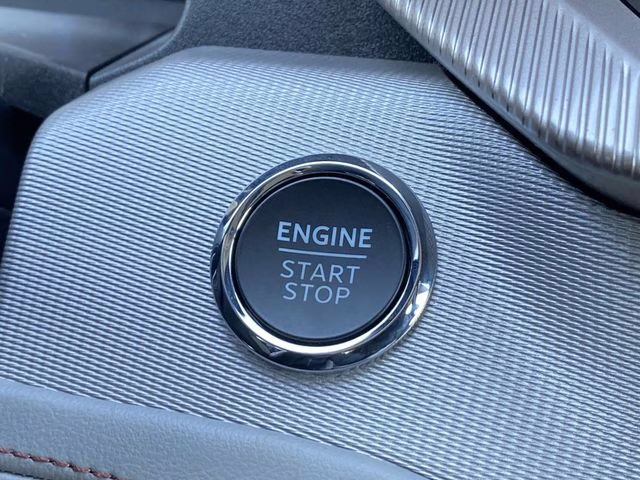 2026 Black Metallic Ford Explorer Active 4X4 SUV