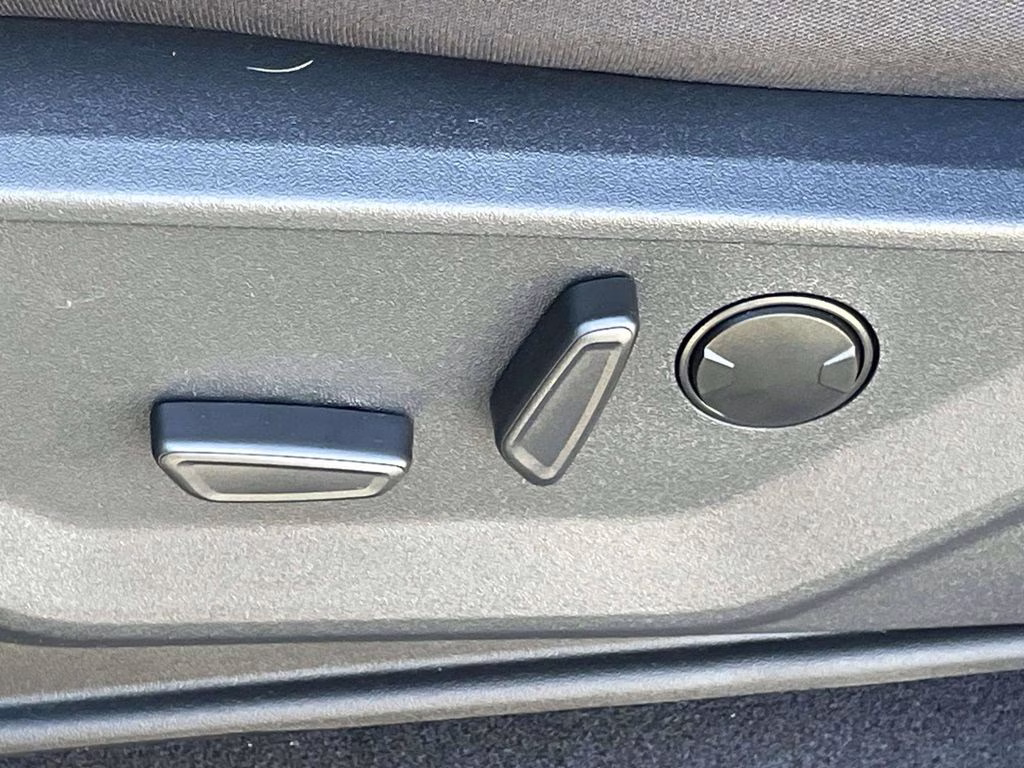 2026 Agate Black Metallic Ford F-150 XLT 4X4 Truck