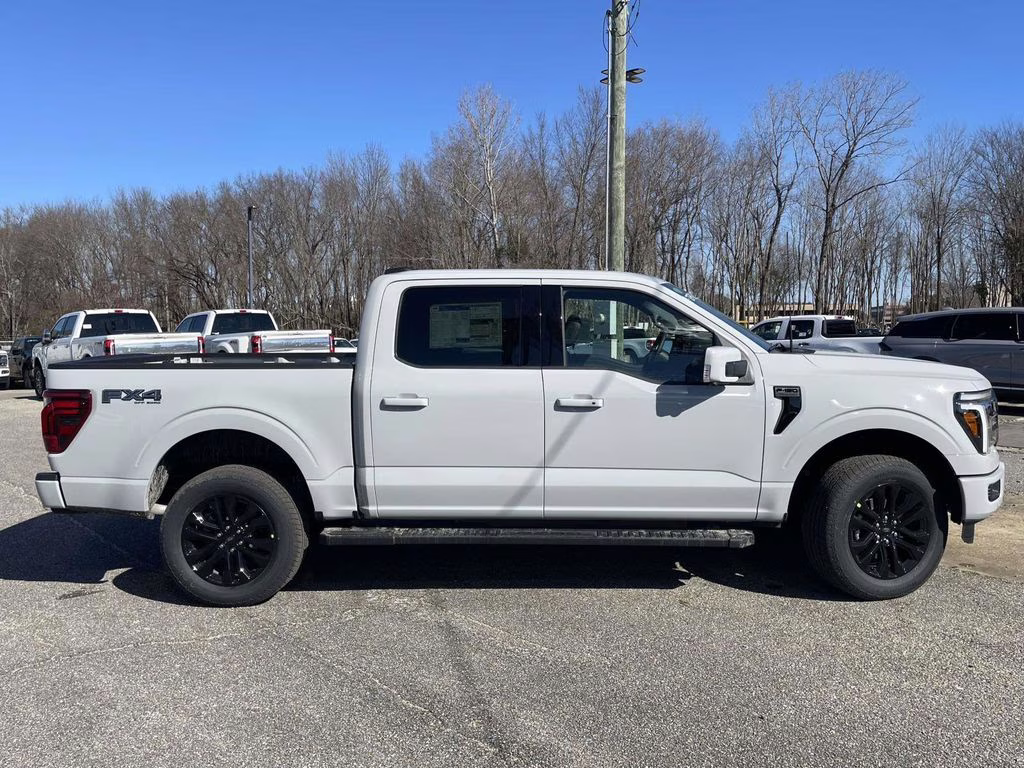 2026 Avalanche Ford F-150 Lariat 4X4 Truck