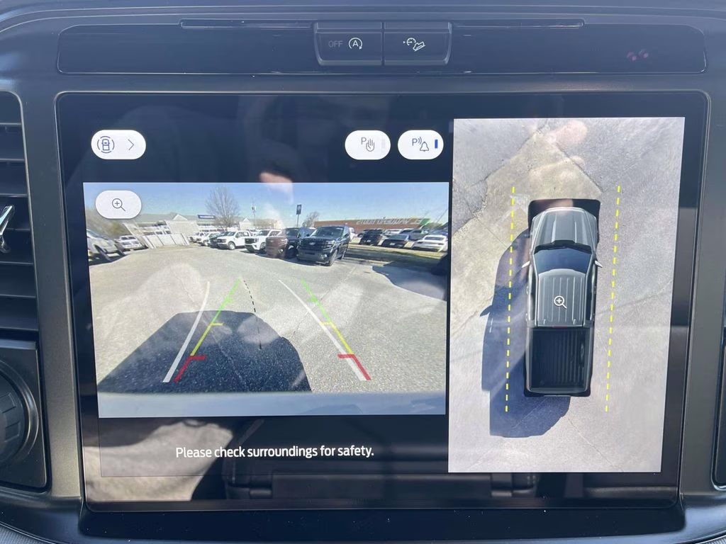 2026 Avalanche Ford F-150 Lariat 4X4 Truck