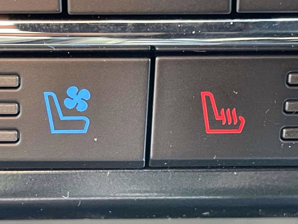 2026 Oxford White Ford F-150 Lariat 4X4 Truck