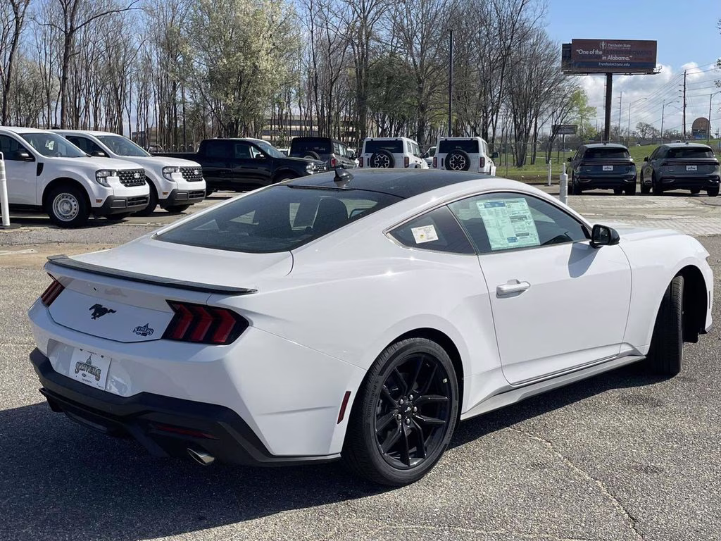 2026 Oxford White Ford Mustang EcoBoost RWD Coupe
