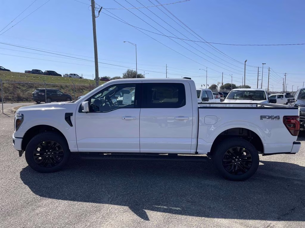 2026 Oxford White Ford F-150 Lariat 4X4 Truck