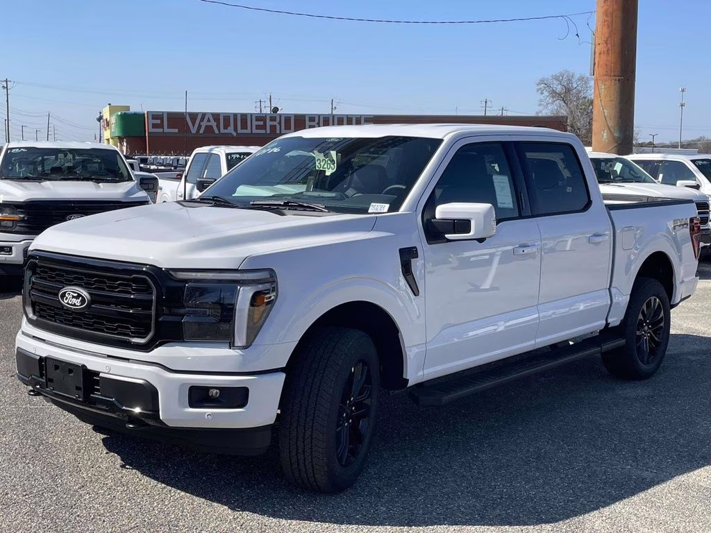 2026 Oxford White Ford F-150 Lariat 4X4 Truck