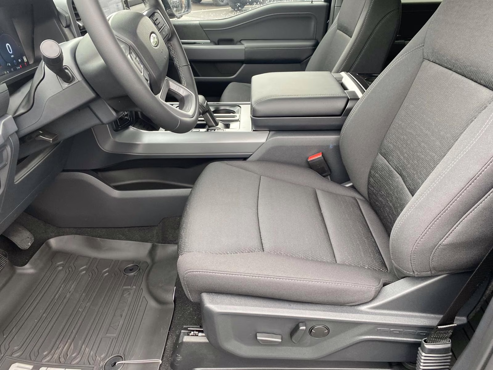 2026 Agate Black Metallic Ford F-150 XLT 4X4 Truck