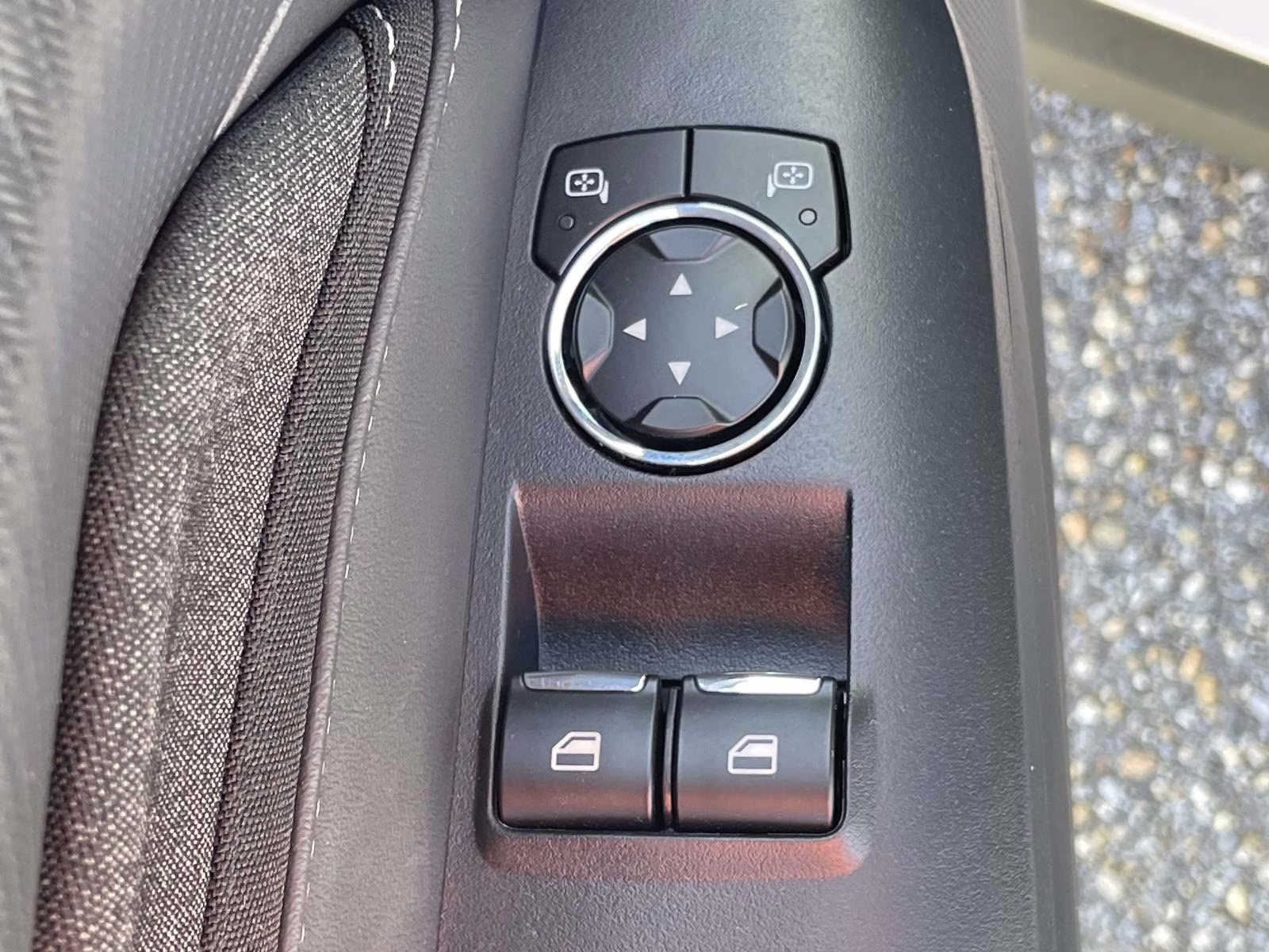 2026 Oxford White Ford Mustang EcoBoost RWD Coupe