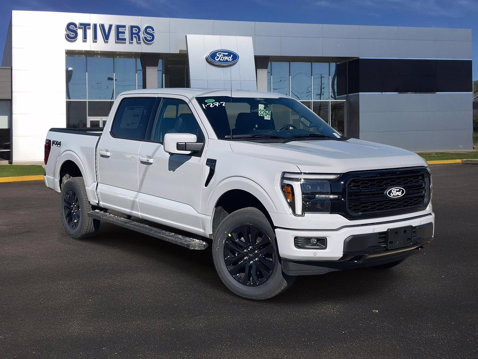 2026 Avalanche Ford F-150 Lariat 4X4 Truck