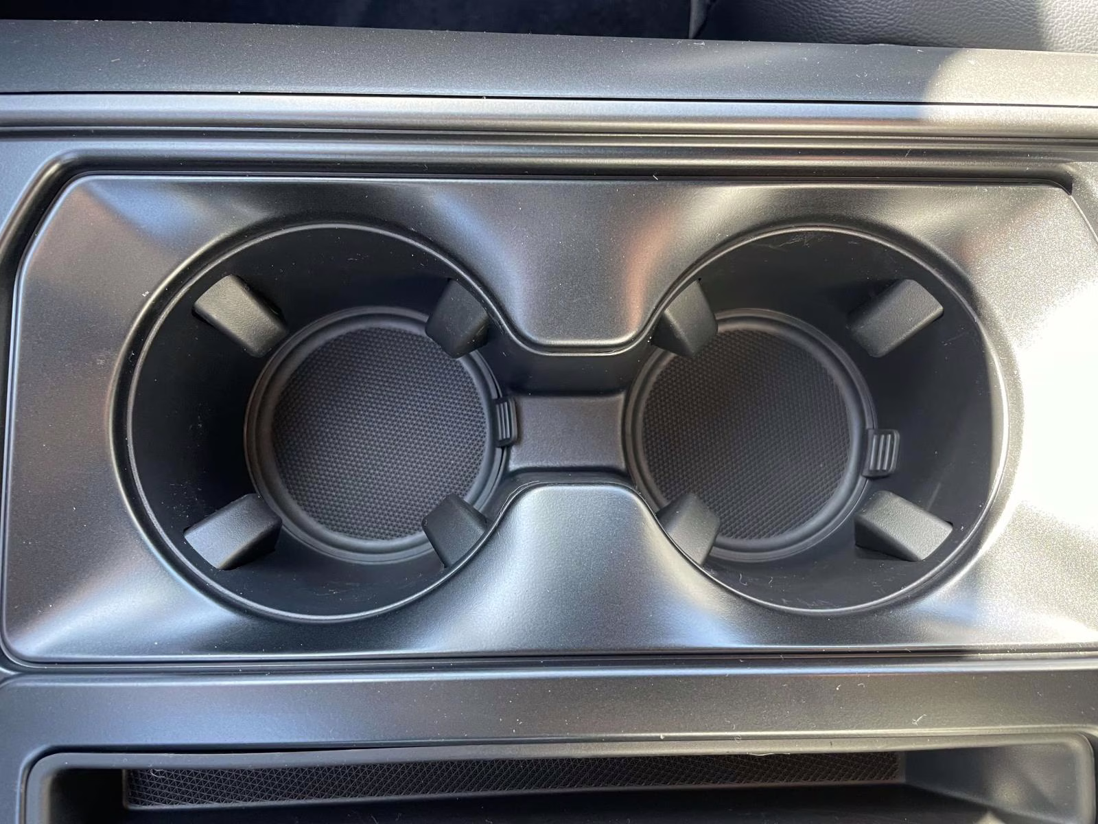 2026 Avalanche Ford F-150 Lariat 4X4 Truck