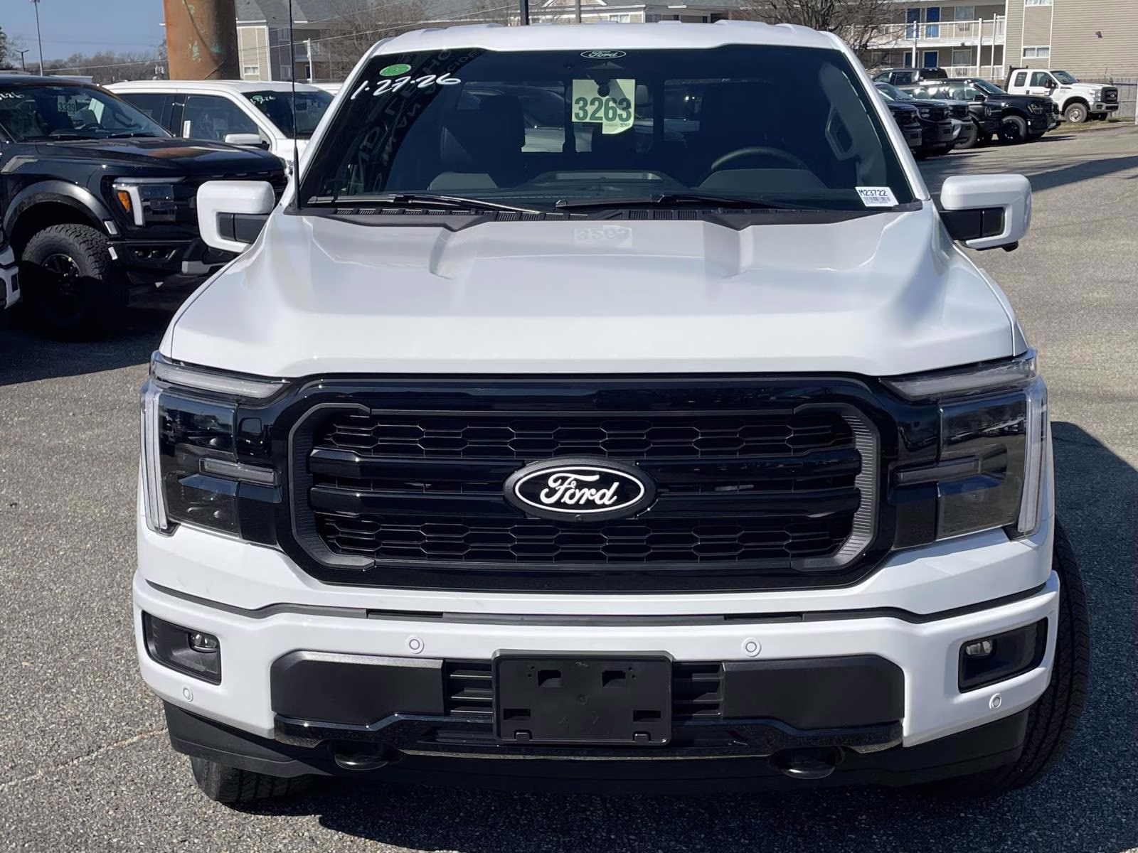 2026 Oxford White Ford F-150 Lariat 4X4 Truck