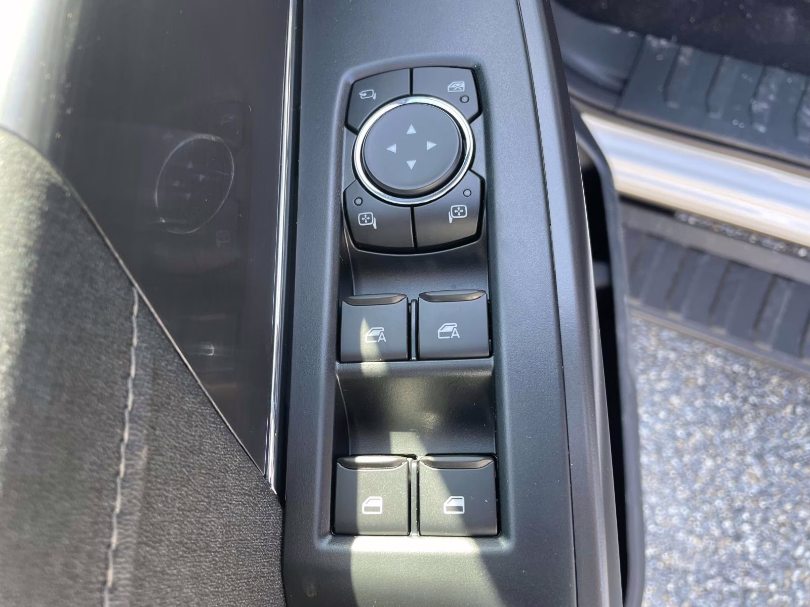 2026 Oxford White Ford F-150 Lariat 4X4 Truck