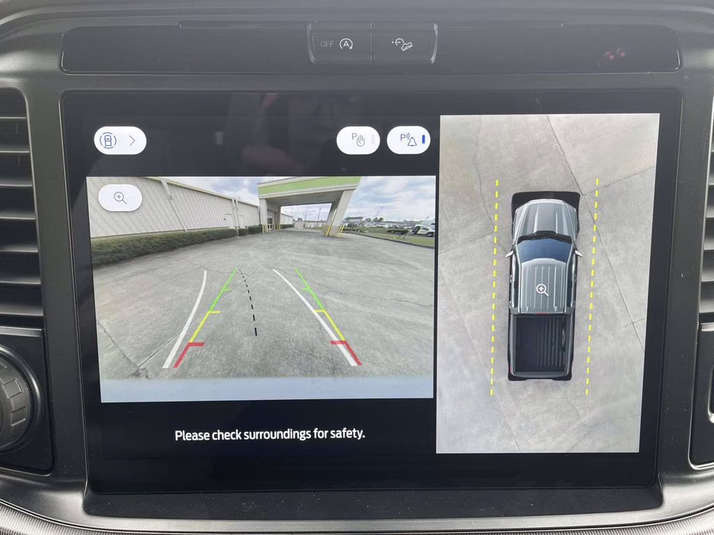 2026 Avalanche Ford F-150 Lariat 4X4 Truck