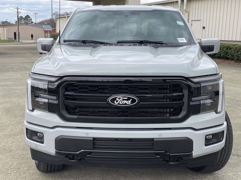 2026 Avalanche Ford F-150 Lariat 4X4 Truck