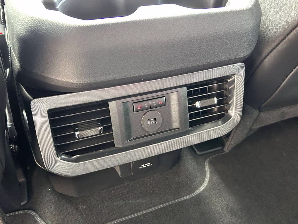 2025 White Ford Super Duty F-450 DRW Platinum 4X4 Truck