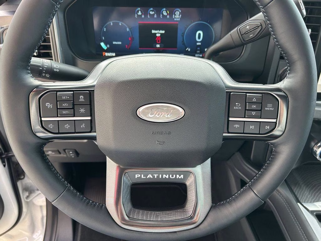 2025 White Ford Super Duty F-450 DRW Platinum 4X4 Truck